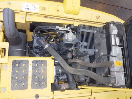 ขายรถขุดนำเข้าจากประเทศญี่ปุ่น komatsu pc120-8 สนใจติดต่อสอบถาม 0923309229 อีด