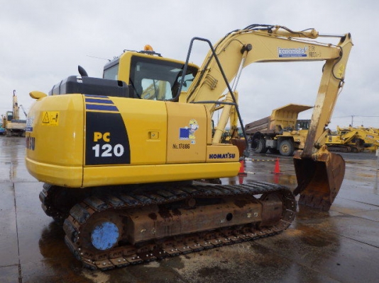 ขายรถขุดนำเข้าจากประเทศญี่ปุ่น komatsu pc120-8 สนใจติดต่อสอบถาม 0923309229 อีด