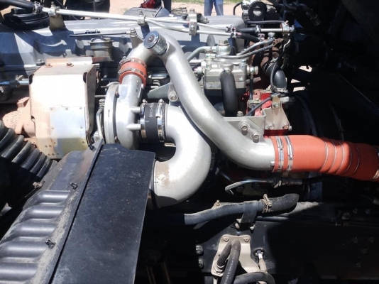Hino 380 ปี 56 หัวลาก เครื่องเกียร์เดิม ยางใหม่ทุกเส้น พร้อมใช้งาน