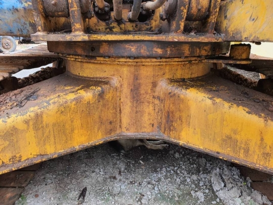 ขาย 245,000 บาท KOMATSU PC100-3