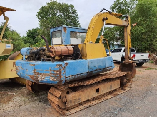 ขาย 245,000 บาท KOMATSU PC100-3