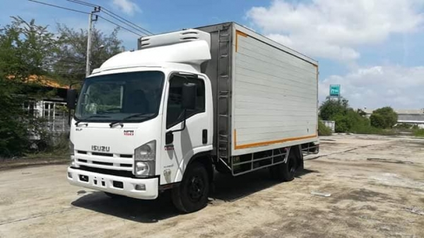 ขาย ISUZU NPR 150 แรง ปี 2554 ตู้เย็น สภาพสวย พร้อมใช้งาน สนใจติดต่อสอบถาม 0814825911 พิมพ์ใจ 0863075992 รุ่ง 0617184111 ตั๊ก