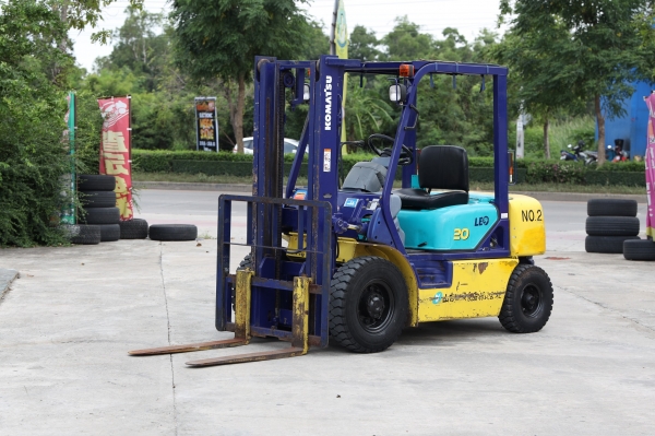 Komatsu FG20LT-12 ยก2ตัน เสา3เมตร เบนซิน นำเข้าจากญี่ปุ่น