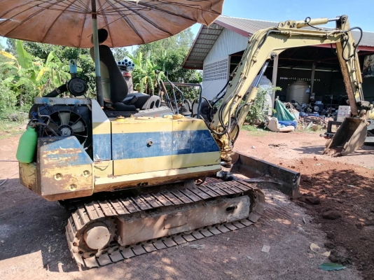 Komatsu pc20-6 เครื่องดี เอวแน่น