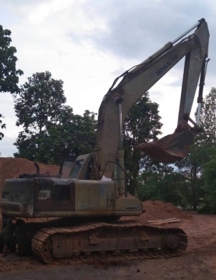 ขาย 495,000 บาท KOMATSU PC200