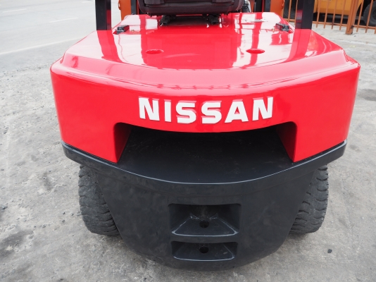 ขายรถโฟล์คลิฟท์งาเท ฟรี! บุ้งกี๋ใหม่ NISSAN YJ02 ยก 2.5 ตัน เสา 4 เมตร นำเข้าจากญี่ปุ่น
