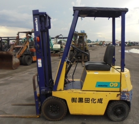 ขายรถโฟล์คลิฟ Komatsu fg09-2 นำเข้า เก่าญี่ปุ่น พร้อมใช้งาน