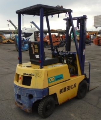 ขายรถโฟล์คลิฟ Komatsu fg09-2 นำเข้า เก่าญี่ปุ่น พร้อมใช้งาน
