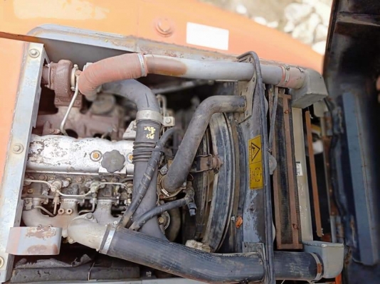 ขายHITACHI ZX120-1 เก่านอกแท้  เดิมๆๆ  มีลายแย๊ก  เครื่องปั๊มแห้ง..ใช้งานมา 6 พันกว่าๆๆ ชั่วโมง  โทร 089-3818694 จ๊อย