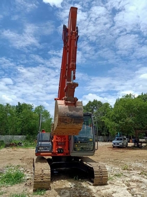 ขายHITACHI ZX120-1 เก่านอกแท้  เดิมๆๆ  มีลายแย๊ก  เครื่องปั๊มแห้ง..ใช้งานมา 6 พันกว่าๆๆ ชั่วโมง  โทร 089-3818694 จ๊อย