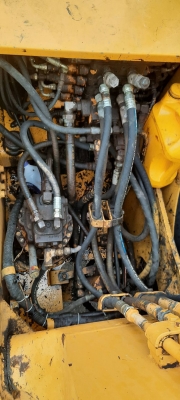 ⭐⭐Komatsu 130-6 ใช้งาน 9000ช.ม ไฟฟ้าครบ เอวแน่น ช่วงล่างเต็ม เอกสารอินวอยซ์ เจ้าของขายเอง