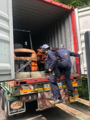 ขายรถตักทะลายปาล์มขายรถตักยางพาราขายรถตักงานร้านขายของเก่าเสาสูง4.50เมตรงาเทหมุนกลม360องศา ขายรถตักทะลายปาล์มขายรถตักยางพาราขายรถตักงานร้านขายของเก่าเสาสูง4.50เมตรงาเทหมุนกลม360องศา