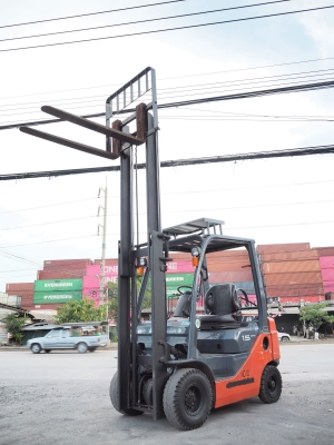 ขายรถโฟล์คลิฟท์มือสอง สภาพสวยมาก TOYOTA 8FG15 ยก 1.5 ตัน เสา 3 เมตร นำเข้าจากญี่ปุ่น ขายรถโฟล์คลิฟท์มือสอง สภาพสวยมาก TOYOTA 8FG15 ยก 1.5 ตัน เสา 3 เมตร นำเข้าจากญี่ปุ่น