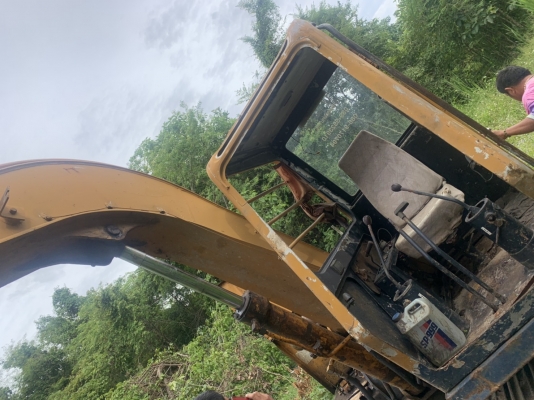 รถขุด KOMATSU PC60-1 รถแรงขุดดี มีทะเบียนพร้อมโอน รถขุด KOMATSU PC60-1 รถแรงขุดดี มีทะเบียนพร้อมโอน