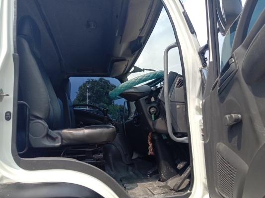 ขายสิบล้อเครน Isuzu FVM300 ปี 53 โทร 081-3739793