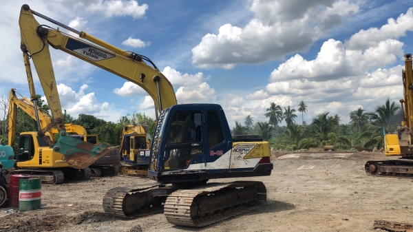 ขาย 680,000 บาท KOBELCO SK120 MARK 3