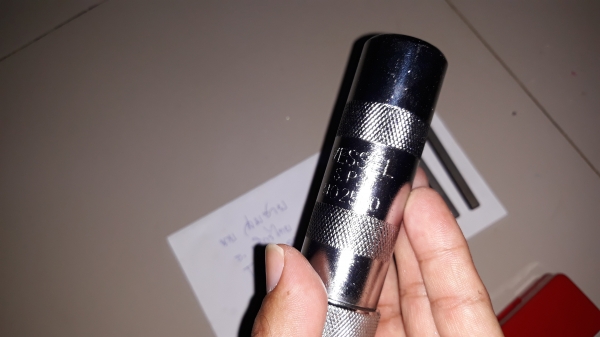 ขายไขควงตอก VESSEL MADE IN TAIWAN.ใหม่
