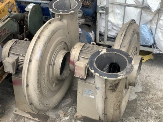 ขายพัดลมโบลเวอร์แรงดันสูงใบเทอร์โบ Showa 5HP. 380V made in Japan สภาพสวย หมุนนิ่ม พร้อมใช้งาน มี 2ตั ขายพัดลมโบลเวอร์แรงดันสูงใบเทอร์โบ Showa 5HP. 380V made in Japan สภาพสวย หมุนนิ่ม พร้อมใช้งาน มี 2ตั