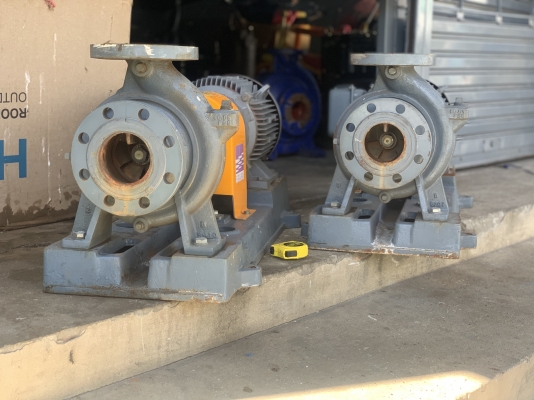 ขายชุดปั๊มน้ำหอยโข่ง Ebara 80x65 FSGA 10HP. 380V ขนาดเข้า 3นิ้ว ออก 2.5นิ้ว ใบพัดทองเหลือง ส่งไกล ได้น้ำเยอะ สภาพสวยใหม่มาก หมุนนิ่ม พร้อมใช้งาน มี 2ชุดครับ ราคาชุดละ 18,500 บาท ขายชุดปั๊มน้ำหอยโข่ง Ebara 80x65 FSGA 10HP. 380V ขนาดเข้า 3นิ้ว ออก 2.5นิ้ว ใบพัดทองเหลือง ส่งไกล ได้น้ำเยอะ สภาพสวยใหม่มาก หมุนนิ่ม พร้อมใช้งาน มี 2ชุดครับ ราคาชุดละ 18,500 บาท