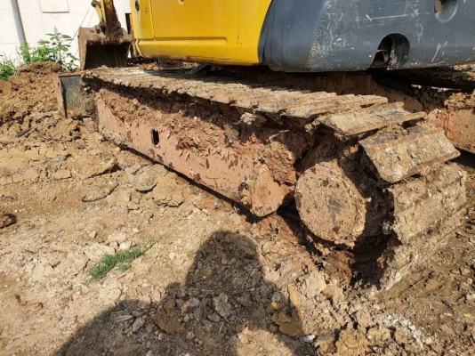 ขาย 695,000 บาท Komatsu Pc30MR GALEO