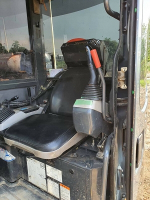 ขาย 695,000 บาท Komatsu Pc30MR GALEO