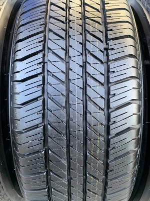 ยางป้ายแดง 265-65-17 Bridgestone ปี 19 สวยๆ