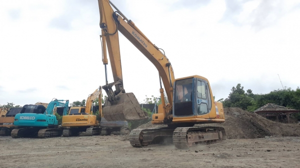 ขาย!! >>> Komatsu PC120 รุ่น 6 เครื่องปั้มดี ระบบดี <<< เบอร์ติดต่อ 098-7155789 086-4631102 ขาย!! >>> Komatsu PC120 รุ่น 6 เครื่องปั้มดี ระบบดี <<< เบอร์ติดต่อ 098-7155789 086-4631102
