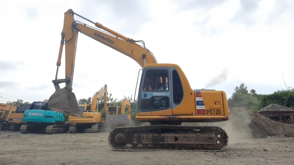 ขาย!! &gt;&gt;&gt; Komatsu PC120 รุ่น 6 เครื่องปั้มดี ระบบดี &lt;&lt;&lt; เบอร์ติดต่อ 098-7155789 086-4631102