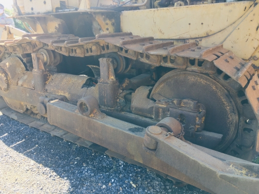 รถแทรคเตอร์ Caterpillar D6C เกียร์ตัด ใช้งานได้ปกติ