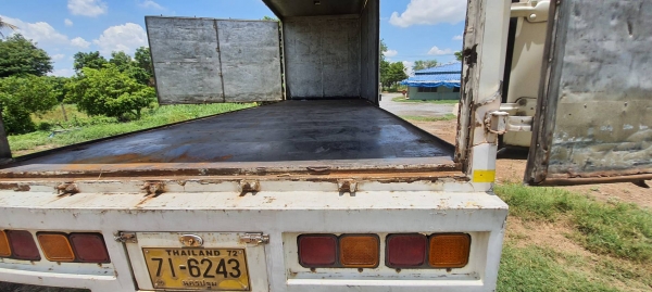 ขายตู้ 10 บาน ขนาด ยาว7.20 กว้าง2.40 ต่อรองราคาได้