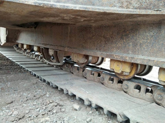 ขายด่วน CAT 320D สภาพสวยพร้อมใช้งาน เครื่องปั้มดีเยี่ยม ไฟฟ้าสมบูรณ์ โซ่ช่วงล่างพร้อมใช้งาน เอกสารใบแจ้งจำหน่าย รถใช้งาน 105&times;&times;  ชั่วโมง สนใจสอบถามไว้ใช้งาน  093 0764943 k ตั้ม
