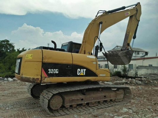 ขายด่วน CAT 320D สภาพสวยพร้อมใช้งาน เครื่องปั้มดีเยี่ยม ไฟฟ้าสมบูรณ์ โซ่ช่วงล่างพร้อมใช้งาน เอกสารใบแจ้งจำหน่าย รถใช้งาน 105&times;&times;  ชั่วโมง สนใจสอบถามไว้ใช้งาน  093 0764943 k ตั้ม