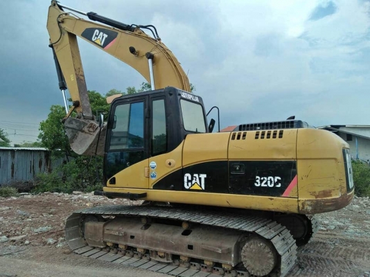 ขายด่วน CAT 320D สภาพสวยพร้อมใช้งาน เครื่องปั้มดีเยี่ยม ไฟฟ้าสมบูรณ์ โซ่ช่วงล่างพร้อมใช้งาน เอกสารใบแจ้งจำหน่าย รถใช้งาน 105&times;&times;  ชั่วโมง สนใจสอบถามไว้ใช้งาน  093 0764943 k ตั้ม