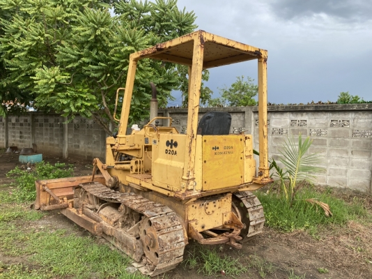 ขาย 155,000 รถแทรดเตอร์ Komatsu D20A-5 ขาย 155,000 รถแทรดเตอร์ Komatsu D20A-5