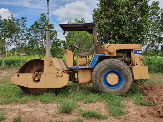 ขาย 375,000 รถบด 10 ตัน Komatsu JV100A