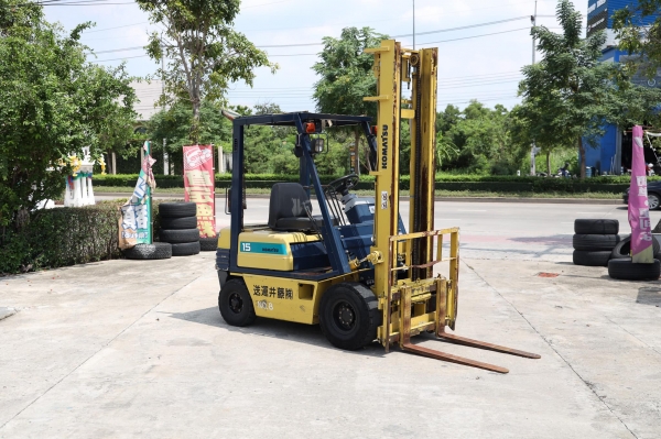 Komatsu FD15H-15 ยก1.5ตัน เสา4เมตร งาสไลด์ ดีเซล นำเข้าจากญี่ปุ่น