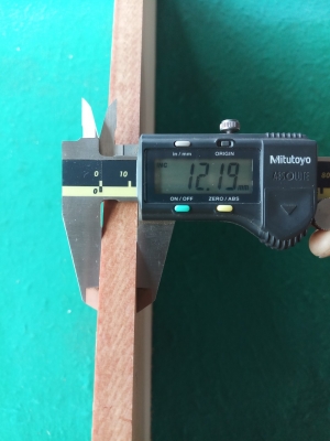 เบกาไลท์ผิวด้าน ขนาด 24.8x71 ซม.หนา 12 มิล ไม่มีรูเจาะ สภาพสวย