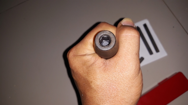 ขายไขควงตอกด้ามยาง VESSEL MADE IN TAIWAN.เก่าเก็บ ขายไขควงตอกด้ามยาง VESSEL MADE IN TAIWAN.เก่าเก็บ