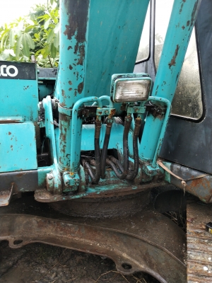 แบคโฮ KOBELCO