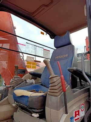 ขายจ้า..HITACHI. ZX120-3. เก่านอกแท้  เดิมๆๆ  เครื่องปั๊มแห้ง..สภาพสวย  พร้อมใช้  โทร 089-3818694  จ๊อย