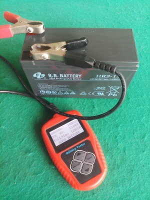 แบตเตอรี่แห้งมือสอง ยี่ห้อ B.B.Battery 12V ขนาด 9A ค่าCCA ดี สภาพสวย ราคาใบละ 250 บาทไม่รวมส่ง มี 40 ใบ
