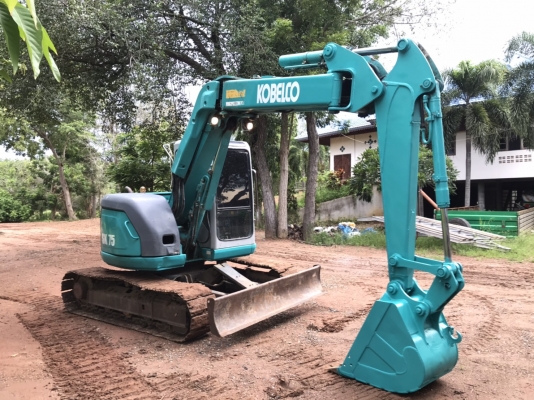 ขาย แม็คโคร Kobelco sk75 -3 E เทียบเท่ารุ่น 6 ขาย แม็คโคร Kobelco sk75 -3 E เทียบเท่ารุ่น 6