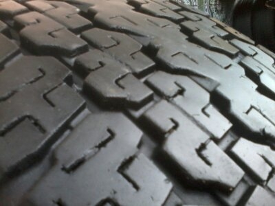 ขายยาง245/70/16 ปี 11 BRIDERTONE DUELER H/T 689 1 ชุด  ราคา :  5800.00  บาท