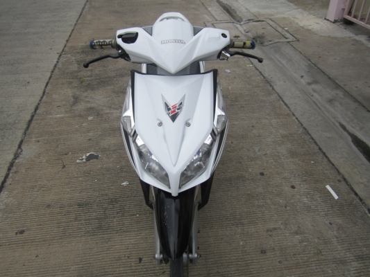 ขายด่วน click-i ปี 52 รถบ้านเครื่องดีราคาถูกๆทะเบียนพร้อมโอน