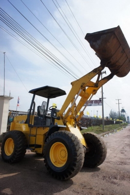 รถตัก TCM L13 โทร.0927826142,034886118 www.patanamachine.com รถตัก TCM L13 โทร.0927826142,034886118 www.patanamachine.com