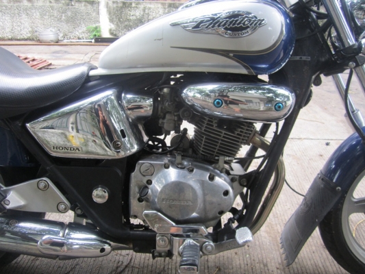 ขายด่วน honda phantom200 ปี2001เครื่องดีสภาพสวย ราคาถูกๆด่วนเลยคับผม