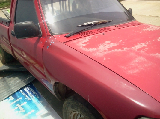 ขายหรือแยกอะไหล่toyota mighty x(ไม่มีเครื่องกับเกียร)