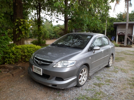 ลดราคาครับ honda city 320000 บาท