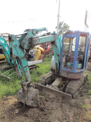 ขายไปซะแล้วKOBELCO 30 หัวเก๋ง เก่าไทย เอวแน่น ปั็มแรง  พร้อมใช้สุดๆ น้องร็อคจัดให้