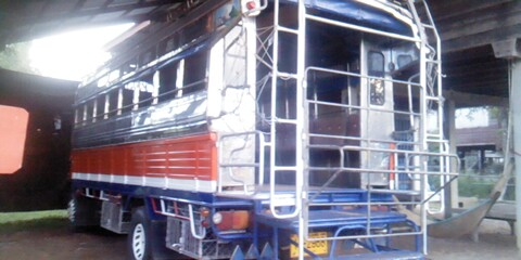 ขายด่วนHlNOFC4J หกล้อปี2544รถโดยสารยาว5เมตร5สภาพพร้อมใช้งานถอนประกอบการให้เรียบร้อยเอกสารชุดโอนพร้อมรีบโทร 0811838154 0801515451